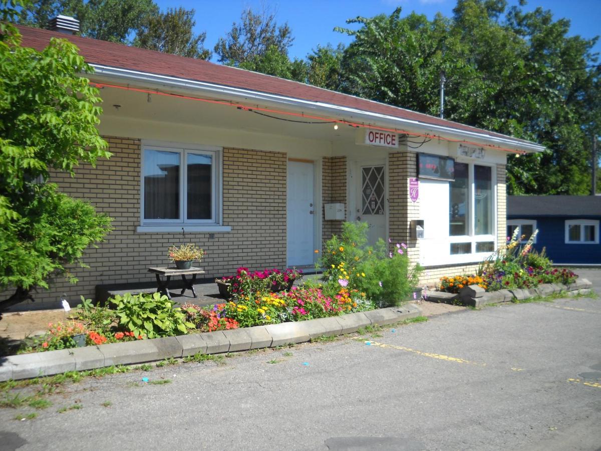 Motel Le Jardin Quebec City Exterior photo
